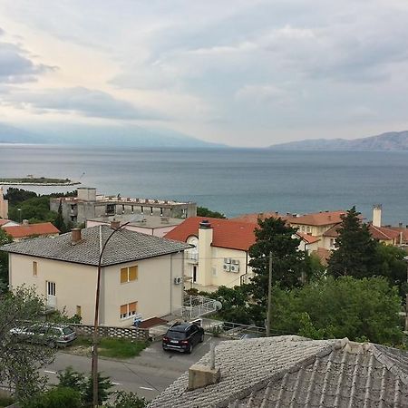 Apartments Lavarin Novi Vinodolski Extérieur photo