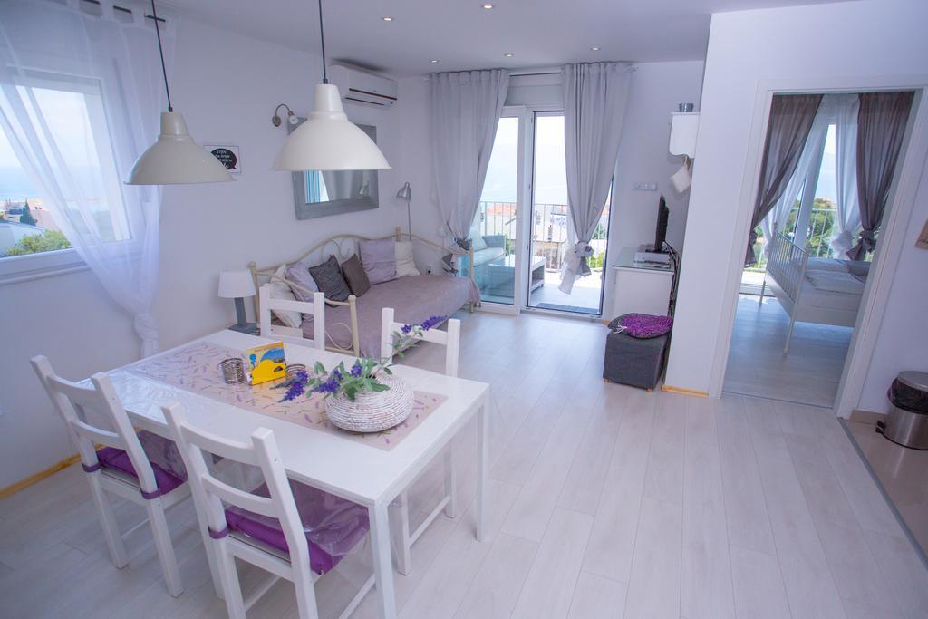 Apartments Lavarin Novi Vinodolski Extérieur photo