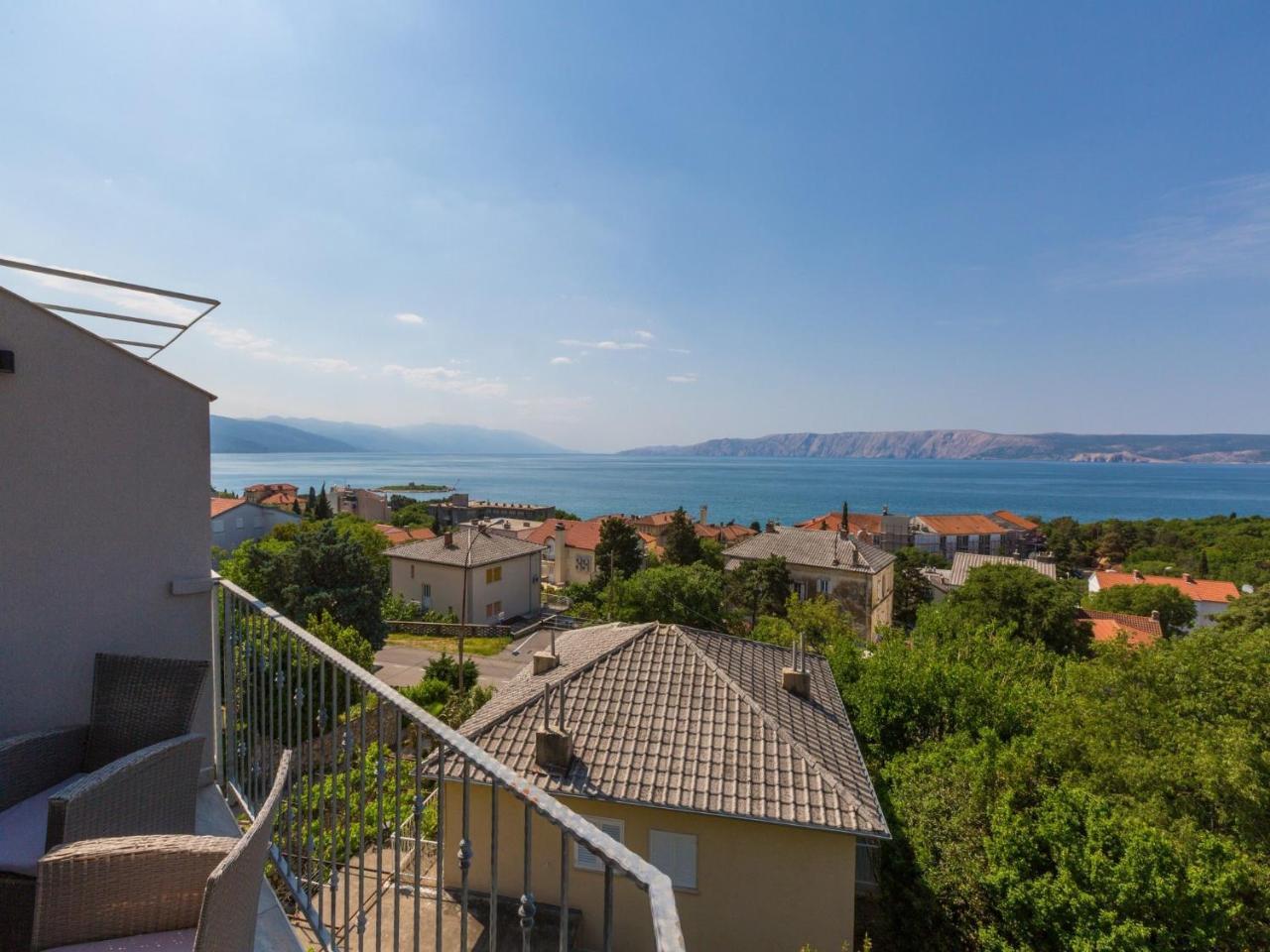 Apartments Lavarin Novi Vinodolski Extérieur photo