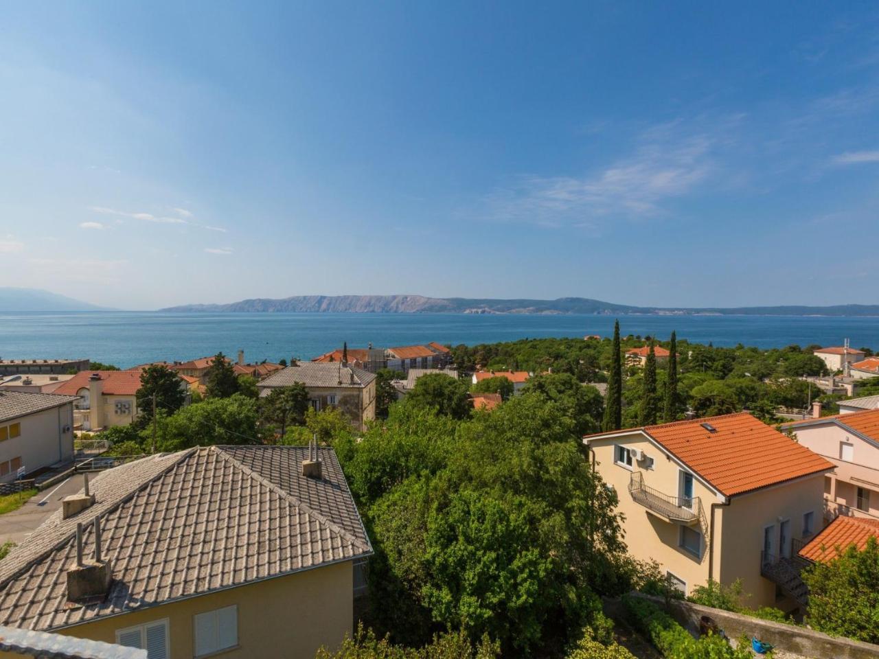 Apartments Lavarin Novi Vinodolski Extérieur photo
